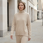 Women’s Cashmere Turtleneck Sweater – Premium Knitwear